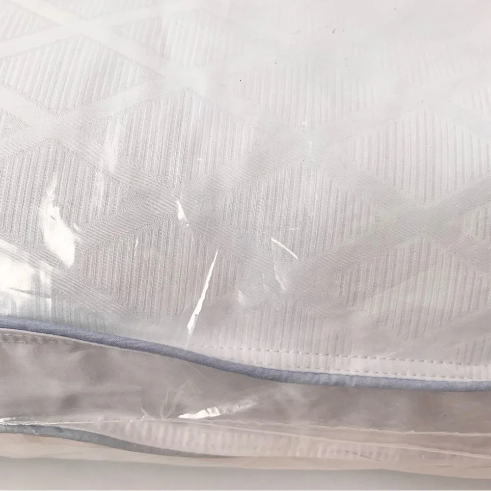 Ralph Lauren 300 count 100% cotton Diamond jacquard jumbo Winston pillow
